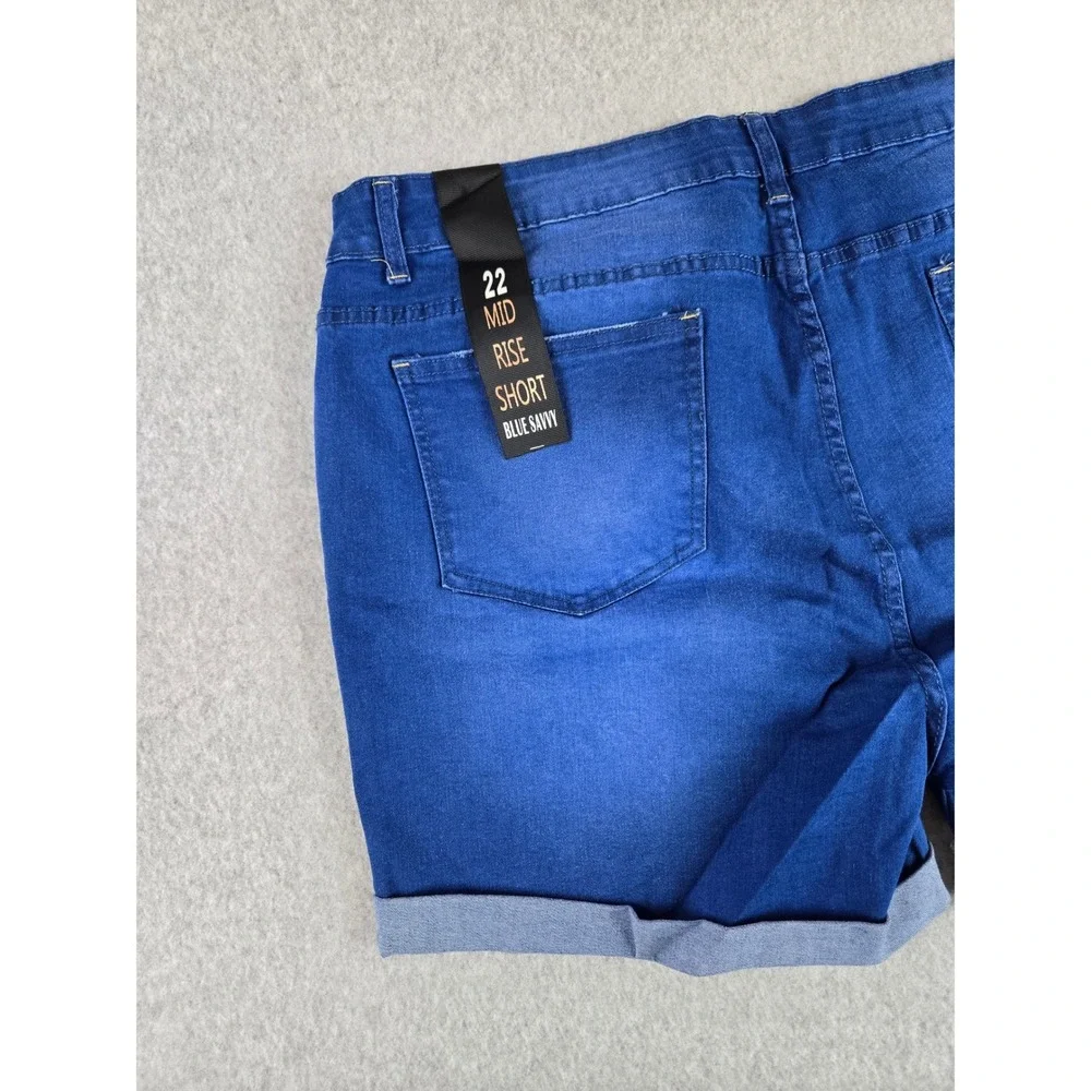 Blue Savvy Womens Plus Size 22 Mid Rise Cuffed Denim Shorts Medium Wash Blue
